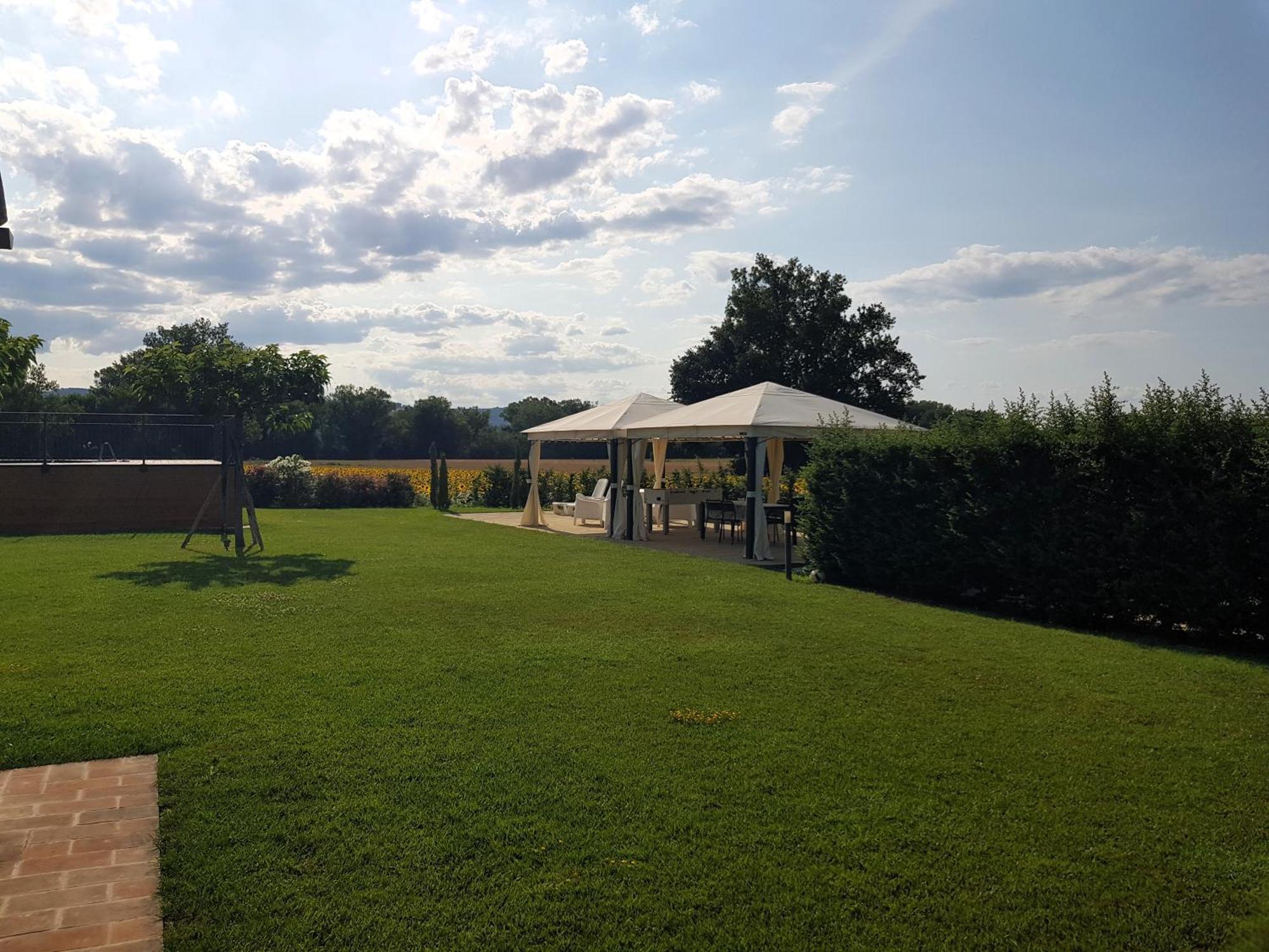 Agriturismo Villa Al Piano Todi Exteriér fotografie